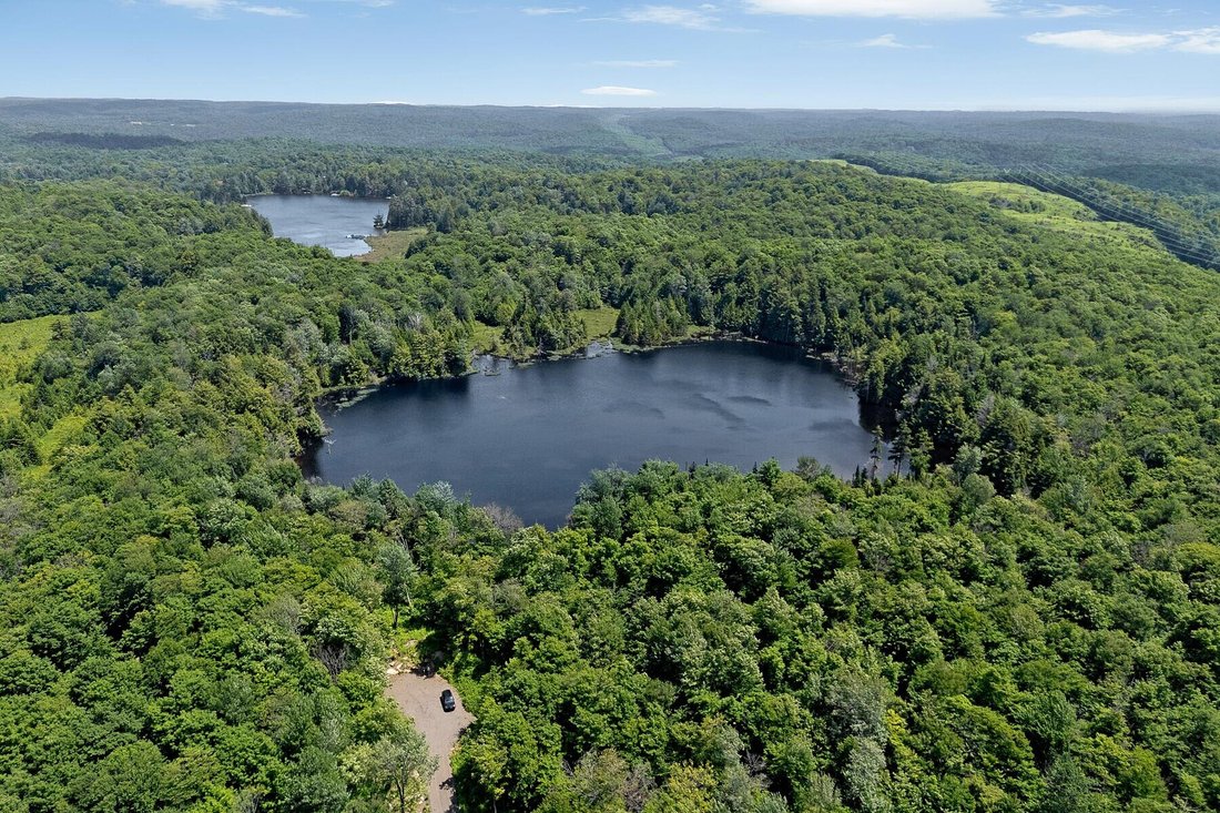Land in Wentworth, Quebec, Canada 2 - 15893263
