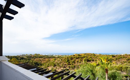 Penthouse in Marbella, Andalusia, Spain 1