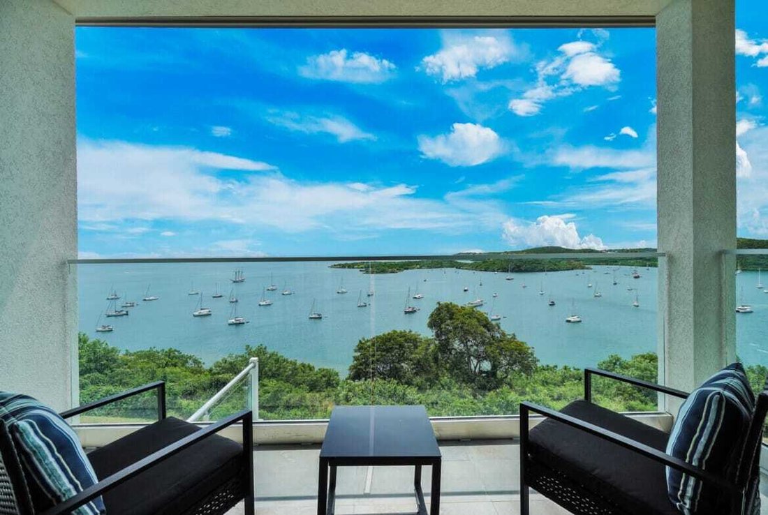 Villa in Saint George's, Saint George, Grenada 3 - 15893467