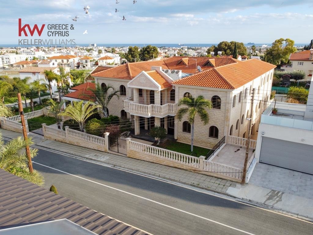 Villa in Oroklini, Larnaca, Cyprus 1 - 15893941