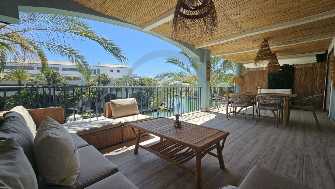 Apartment in Sotogrande, San Roque, Andalusia 1 - 15894025