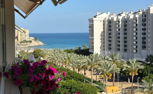 Apartment in la Vila Joiosa / Villajoyosa, Valencian Community, Spain 1