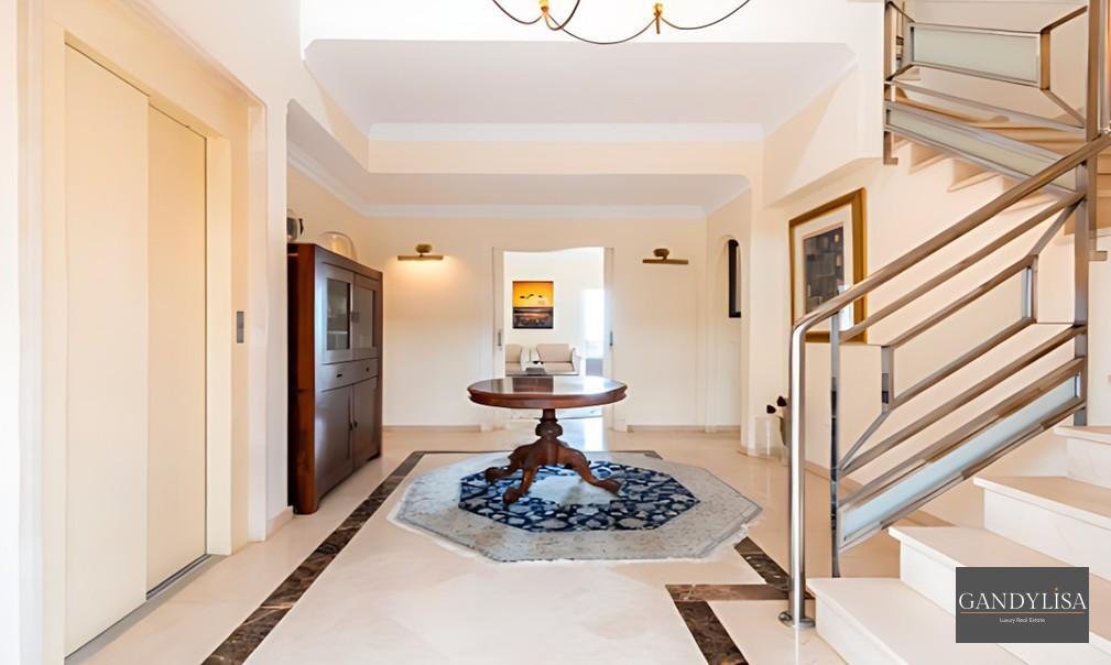 Villa in La Alcaidesa, San Roque, Andalusia 5 - 15892042