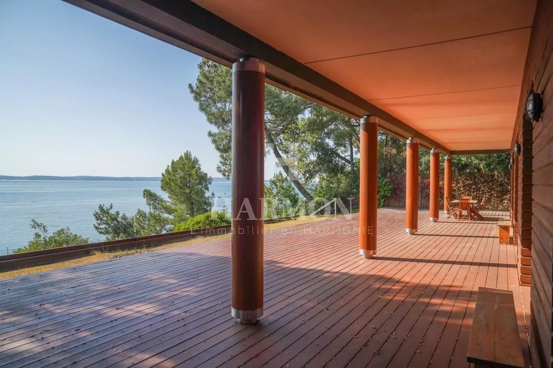 Villa in France 2 - 15892601