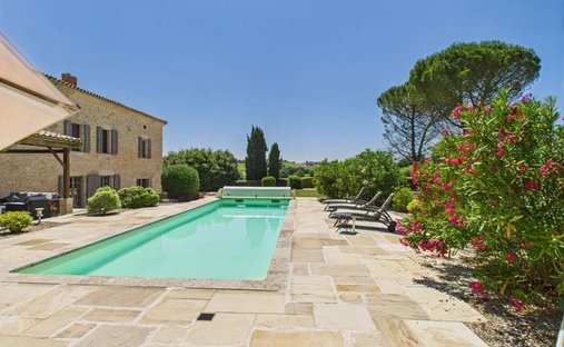 House in Cahuzac-sur-Vere, Occitania, France 1