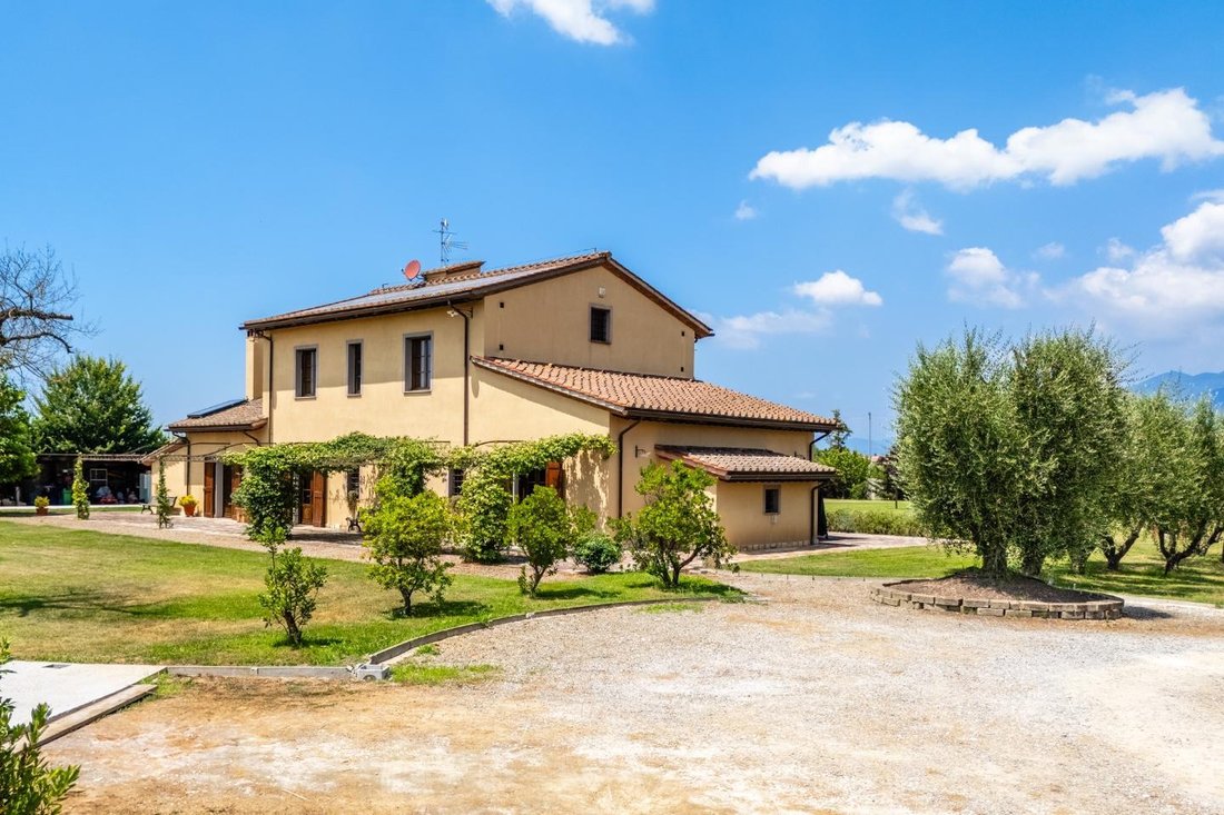 San Frediano a Settimo, Cascina, Tuscany 3 - 15889157