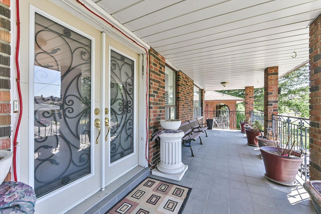 Haus in Toronto, Ontario, Kanada 3 - 15888821