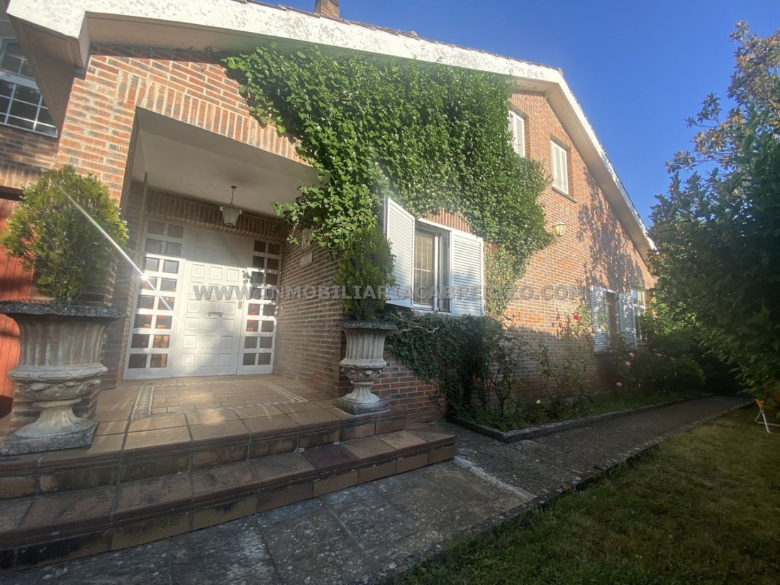 Chalet a Noain (Valle de Elorz) / Noain (Elortzibar), Navarra, Spagna 3 - 15894004