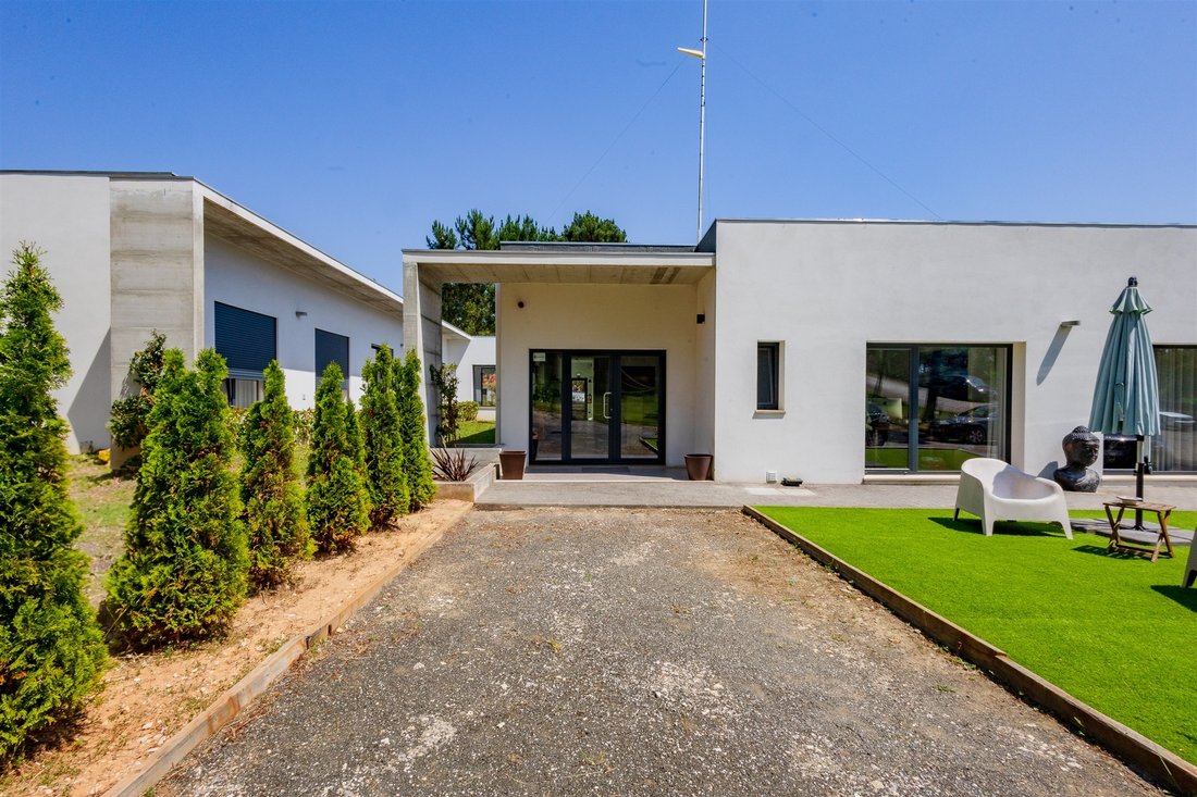 Haus in Porto de Mos - Sao Joao Baptista e Sao Pedro, Portugal 2 - 15892226