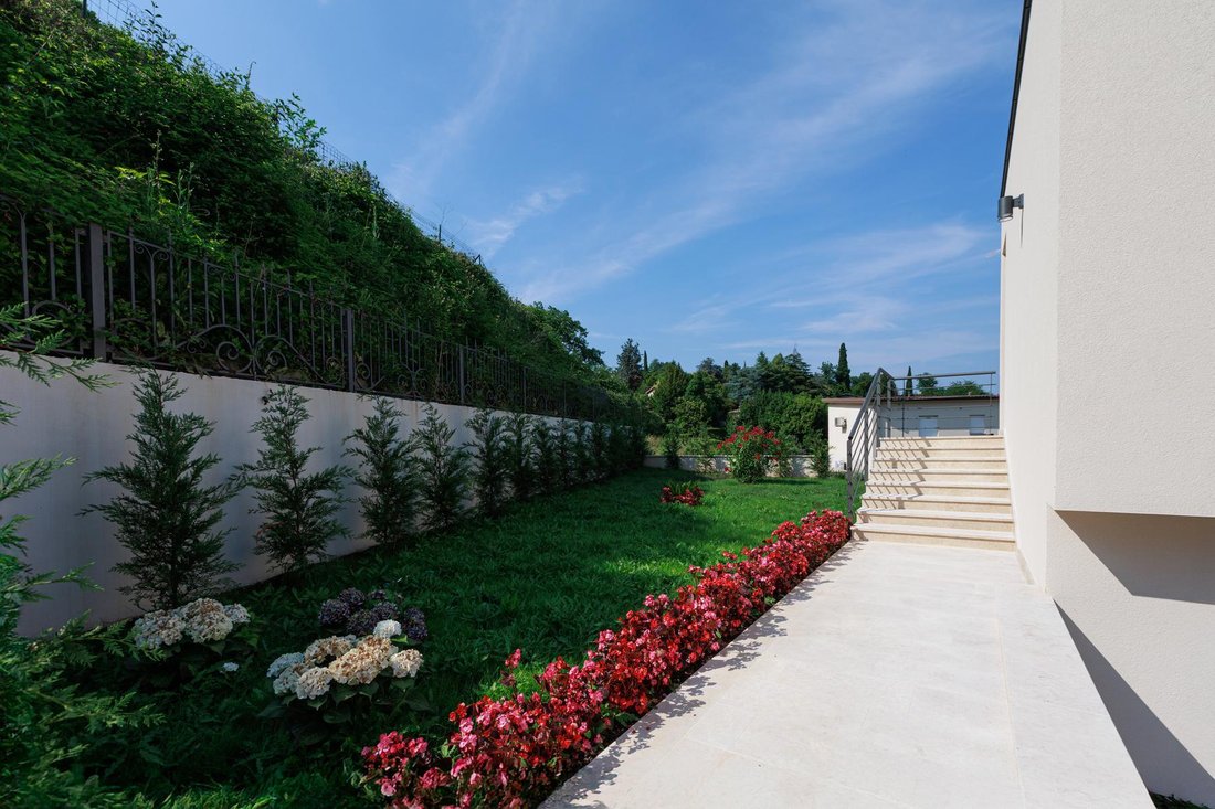 Villa in Opcina Lovran, Primorje-Gorski Kotar County, Croatia 5 - 15068035