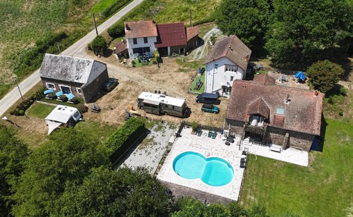 House in Moutier-Malcard, Nouvelle-Aquitaine, France 1