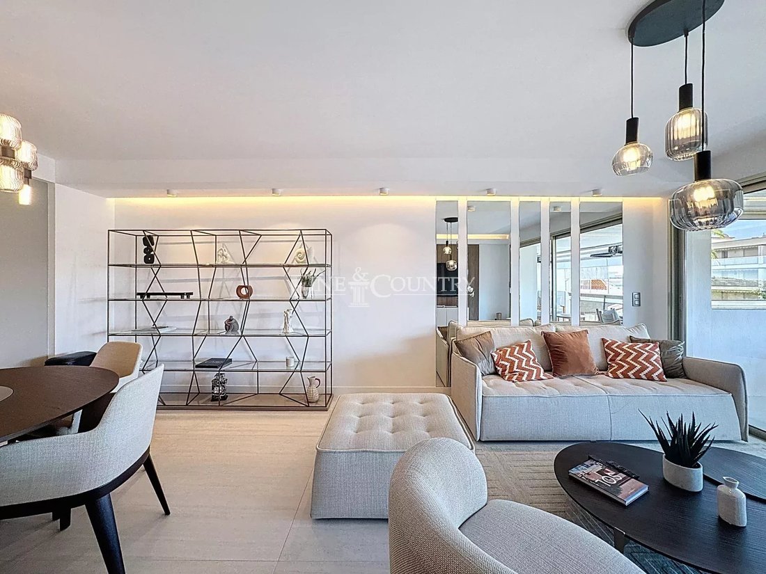 Apartment in La Source, Cannes, France 2 - 15322334