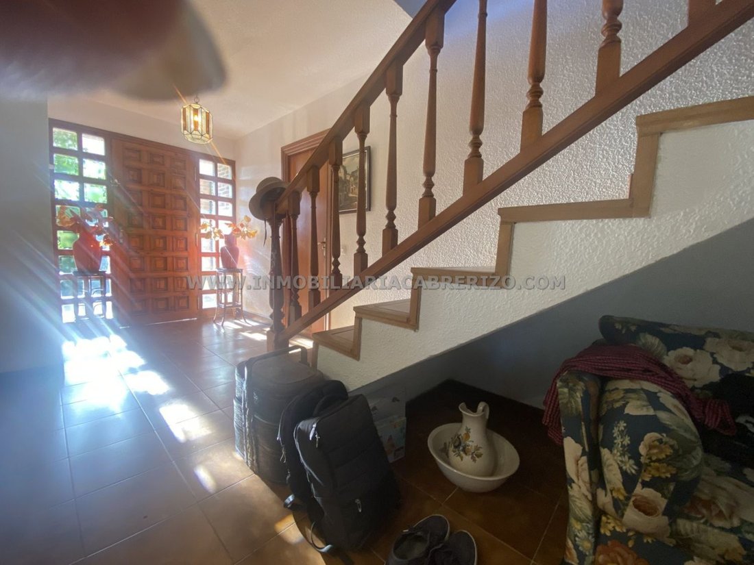 Chalet a Noain (Valle de Elorz) / Noain (Elortzibar), Navarra, Spagna 5 - 15894004