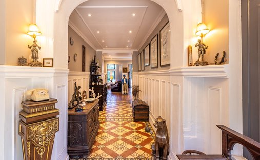 Castle for Sale in Brantôme en Périgord, Nouvelle-Aquitaine, France