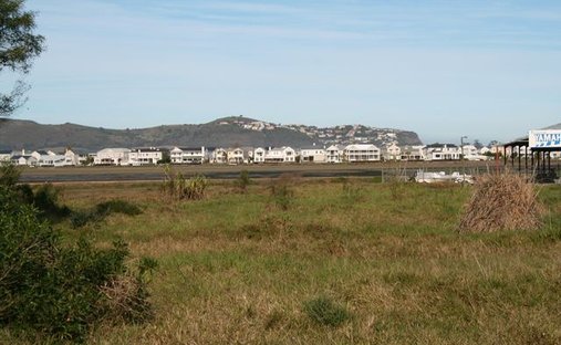 Land in Knysna, Western Cape, South Africa 1