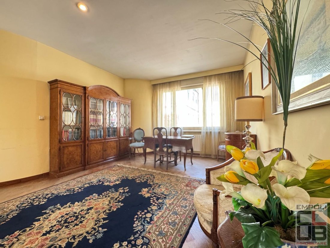 Villa in Near Center, Empoli, Tuscany 2 - 15891704