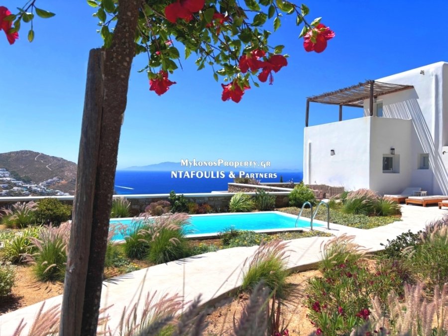 Villa in Ano Mera Community, Aegean, Greece 1 - 15879948
