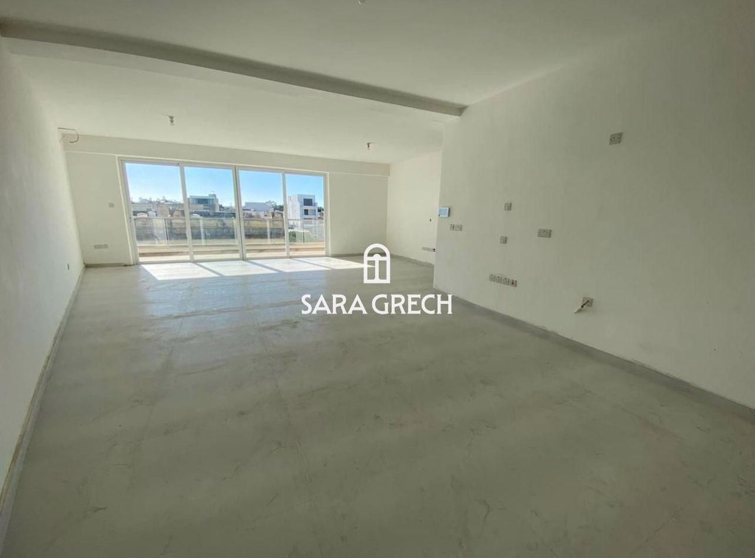 Apartment in Luqa, Malta 1 - 15890134