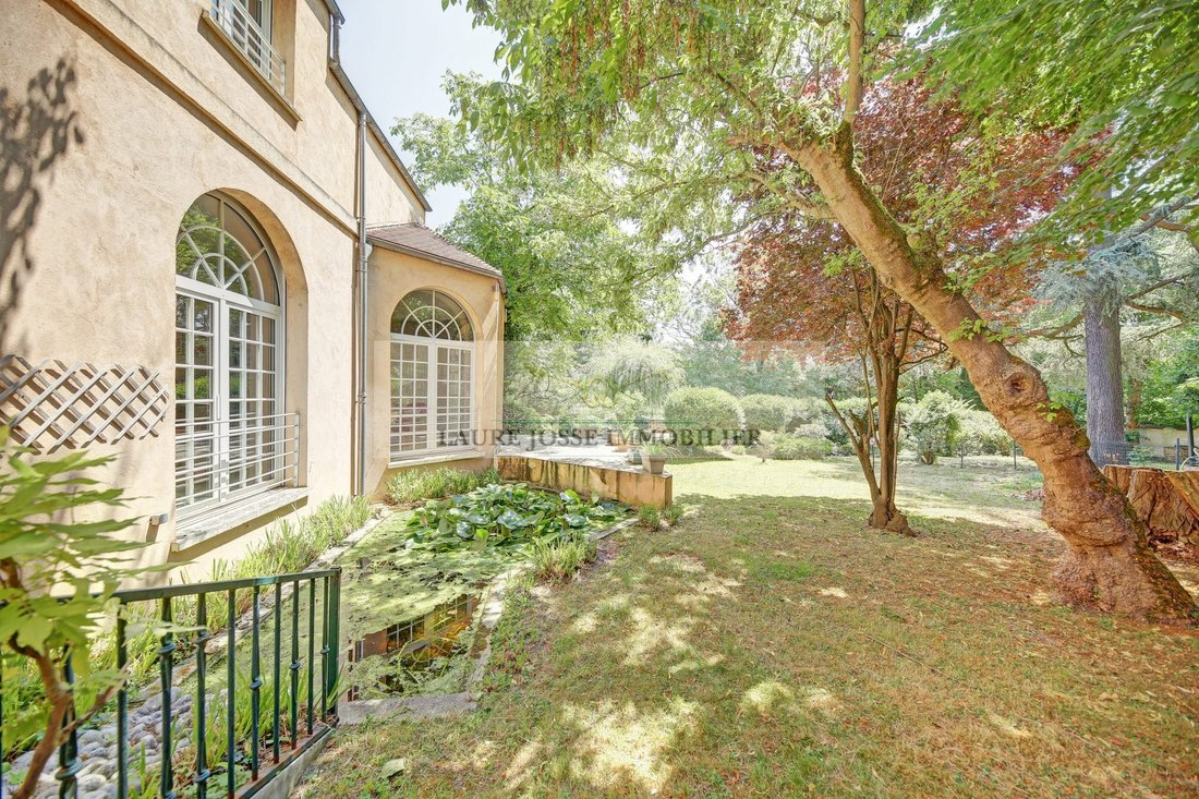 House in Chatou, Ile-de-France, France 3 - 15892426