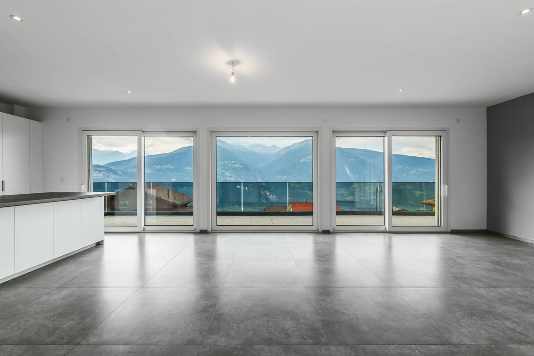 House in Crans-Montana, Valais, Switzerland 3 - 15891073
