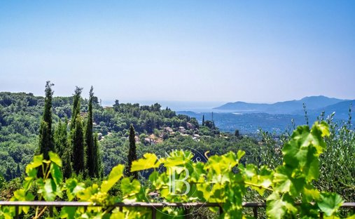 Villa in Châteauneuf-Grasse, Provence-Alpes-Côte d'Azur, France 1