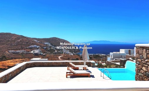 Villa in Ano Mera Community, Aegean, Greece 1