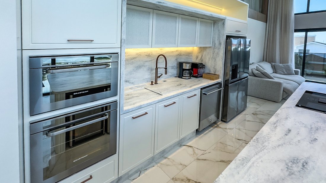 Condo in Jurerê, State of Santa Catarina, Brazil 5 - 15892072