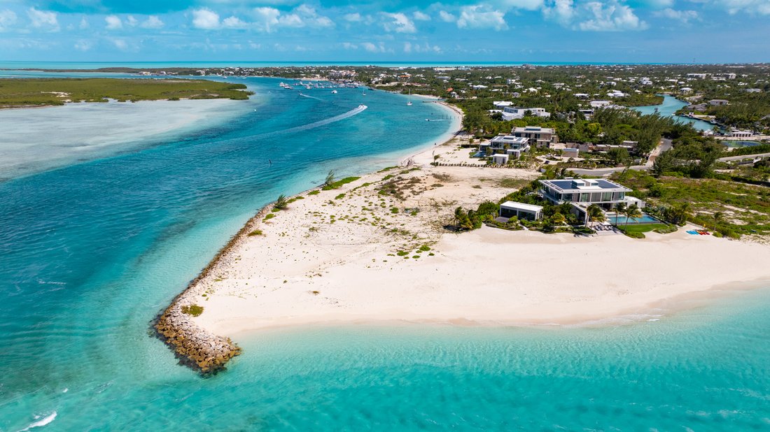 Land in Leeward Settlement, Caicos Islands, Turks and Caicos Islands 5 - 15888823