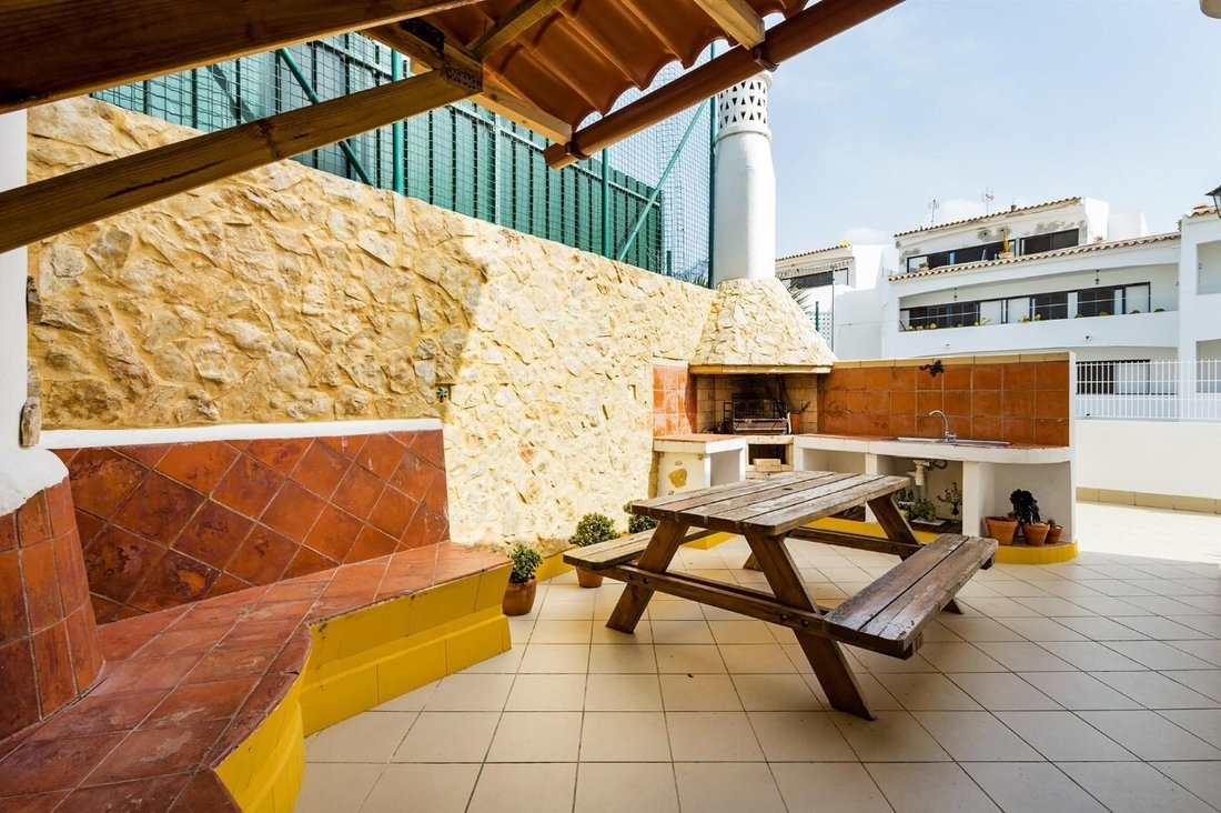 Apartment in Olhos de Agua, Algarve, Portugal 2 - 15894117