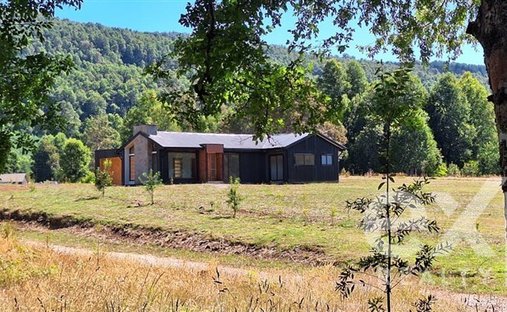 House in Villarrica, Araucania, Chile 1