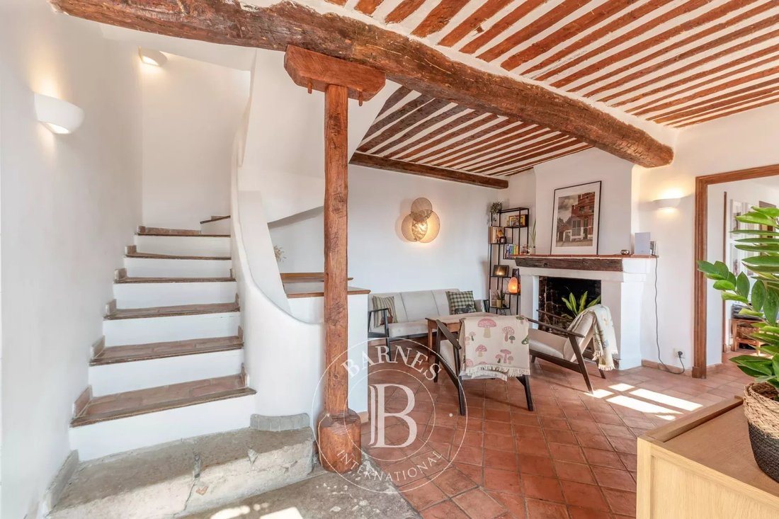 House in Grasse, Provence-Alpes-Côte d'Azur, France 4 - 15365989