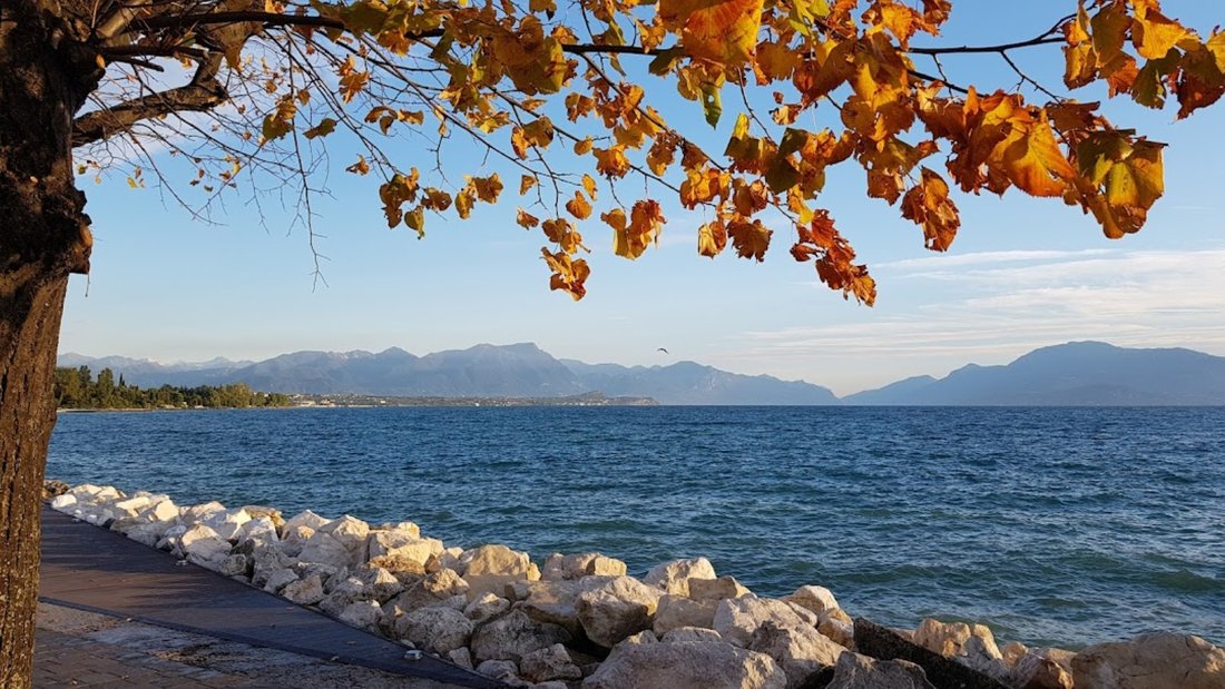 House in Historic Center, Desenzano del Garda, Lombardy 2 - 15890295