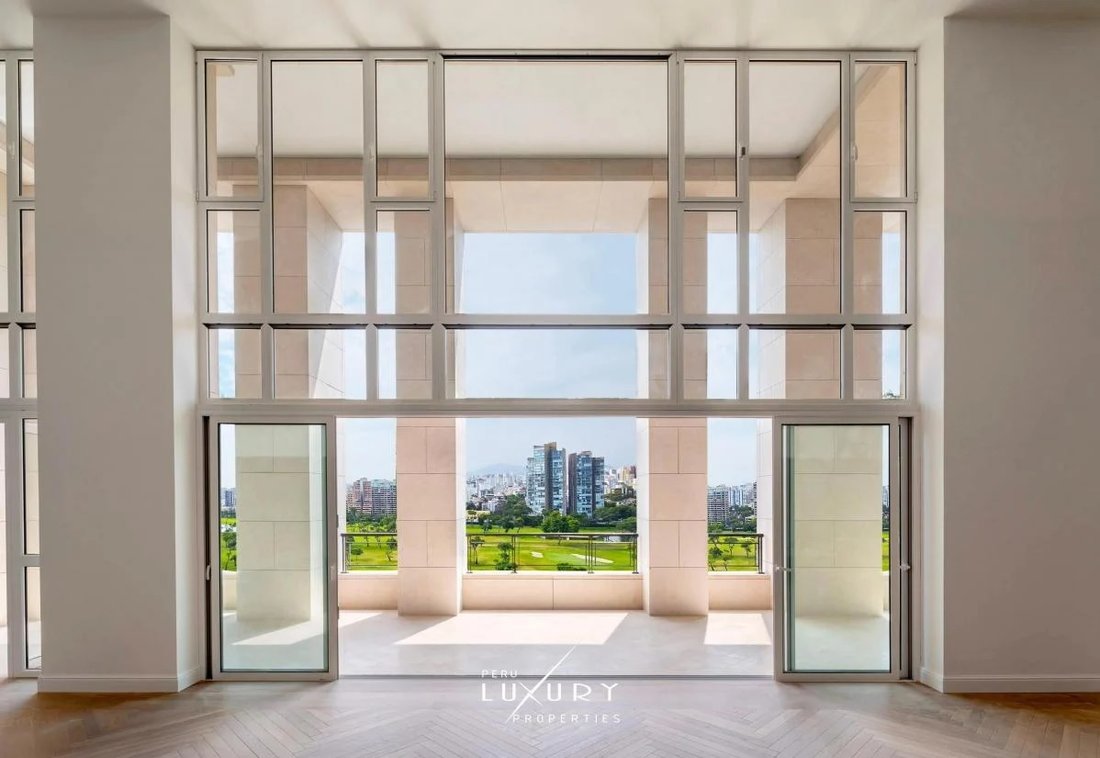 Apartment in San Isidro, Metropolitan Municipality of Lima, Peru 2 - 15892611