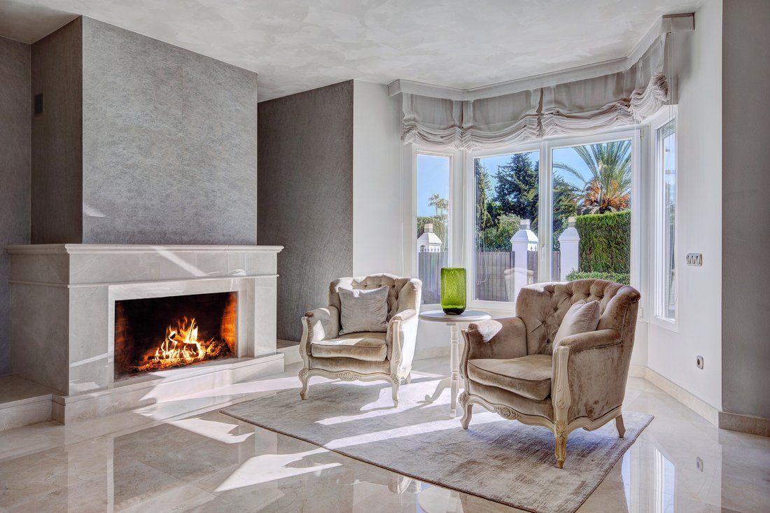 Villa in Guadalmina Baja, San Pedro de Alcantara, Spain 2 - 15894134