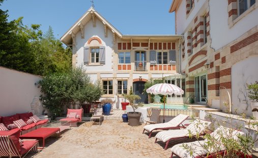 Apartment in Corneilhan, Occitanie, France 1