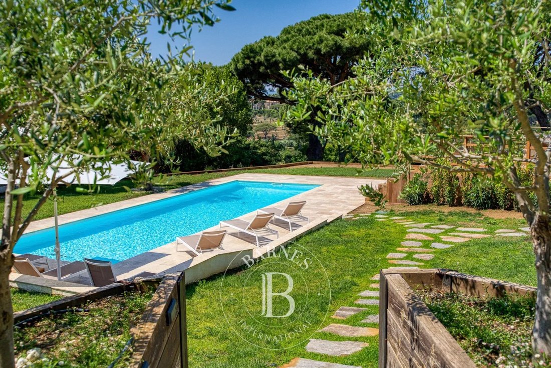 House in Zone Est Diffuse, Saint-Tropez, France 4 - 15894458