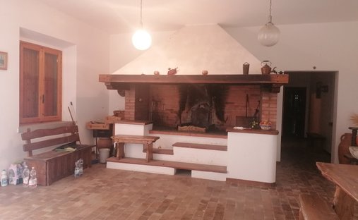 Country House in Center, Lastra a Signa, Tuscany 1