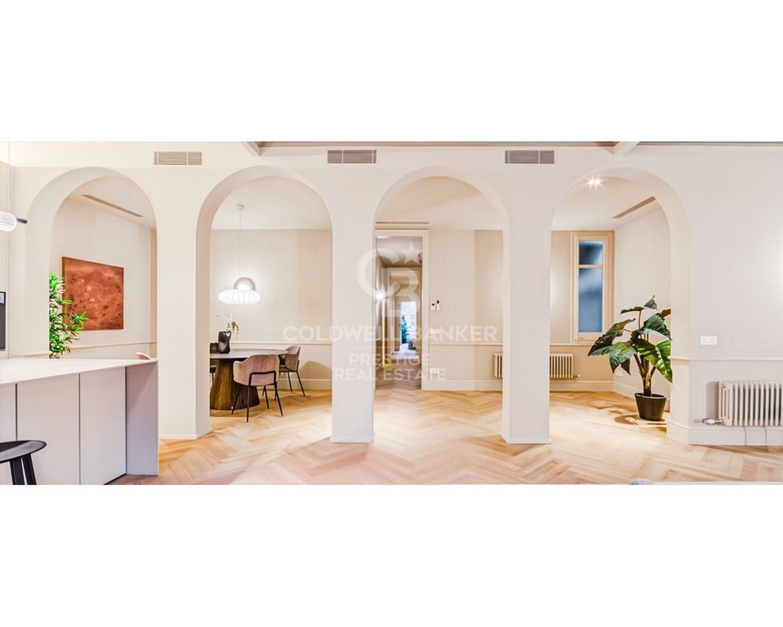 Apartment in Eixample, Barcelona, Spain 3 - 15895940