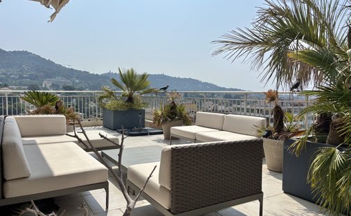 Apartment in Maurice Jeanpierre, Le Cannet, France 1