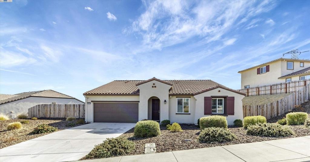 House in Antioch, California, United States 1 - 15894947