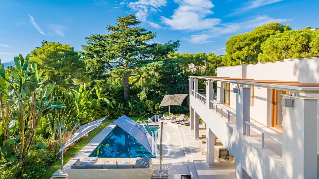 Villa in Saint-Jean-Cap-Ferrat, Provence-Alpes-Côte d'Azur, France 4 - 13332178
