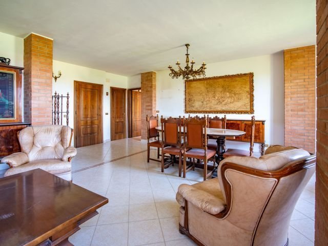 Villa in Historic Center, Siena, Tuscany 5 - 15894352