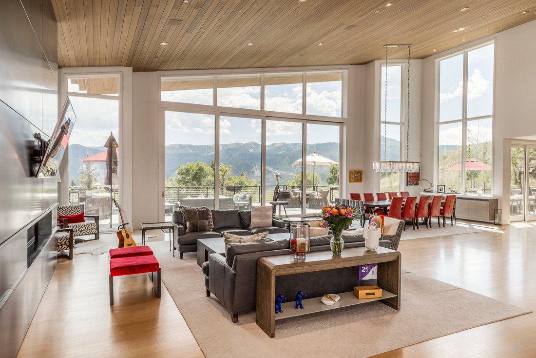 Sophisticated Mountain Design With Unmatched In Park City, Utah, United ...