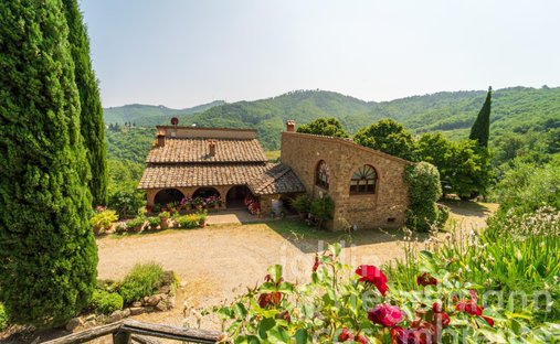 House in Gaiole in Chianti, Tuscany, Italy 1