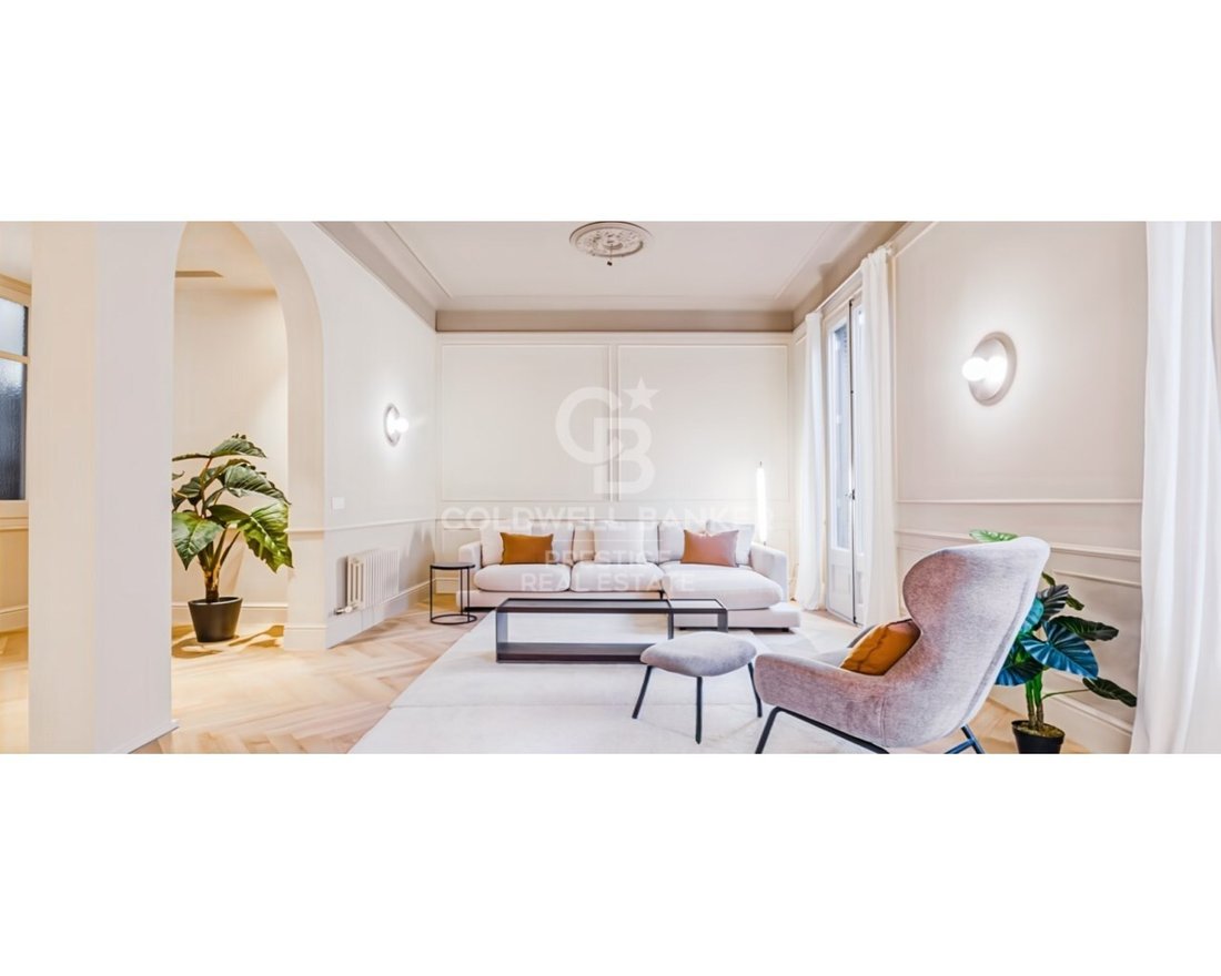 Apartment in Eixample, Barcelona, Spain 1 - 15895940