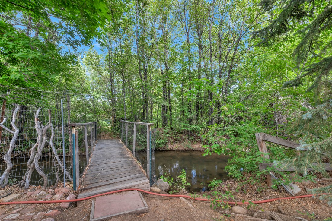 Premier Location For Investor Or - 1100xxs 