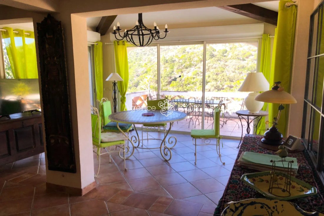 House in Rayol-Canadel-sur-Mer, Provence-Alpes-Côte d'Azur, France 5 - 15730121
