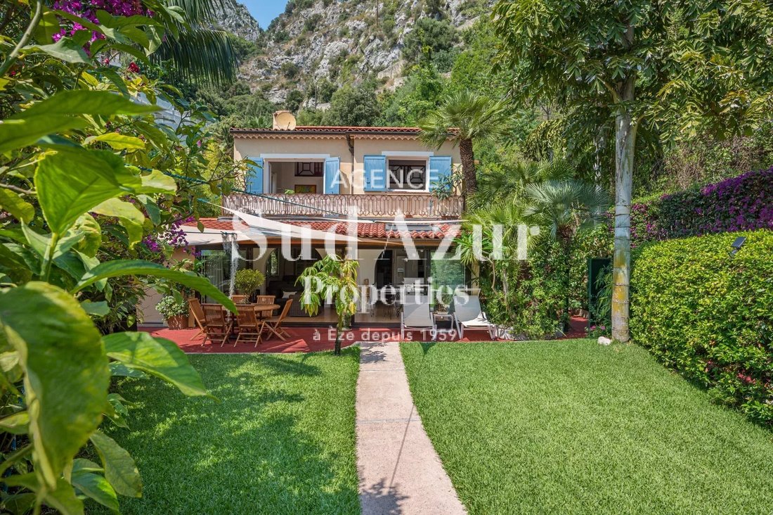 House in Èze, Provence-Alpes-Côte d'Azur, France 1 - 15894327