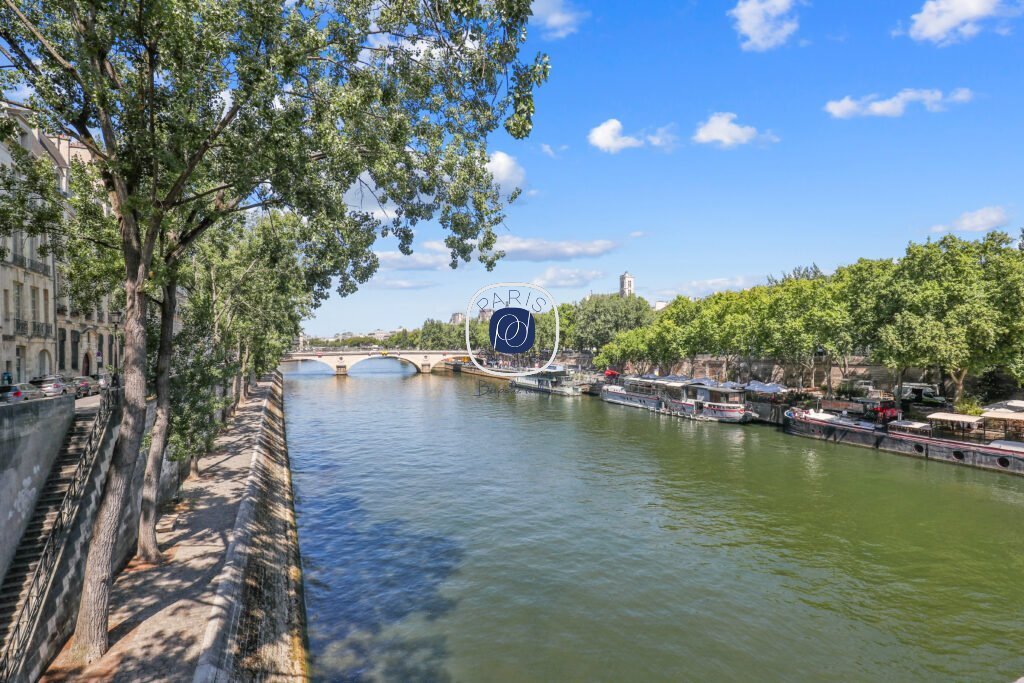 Apartment in Palais Royal, Paris 1er Arrondissement, Paris 1 - 15895588