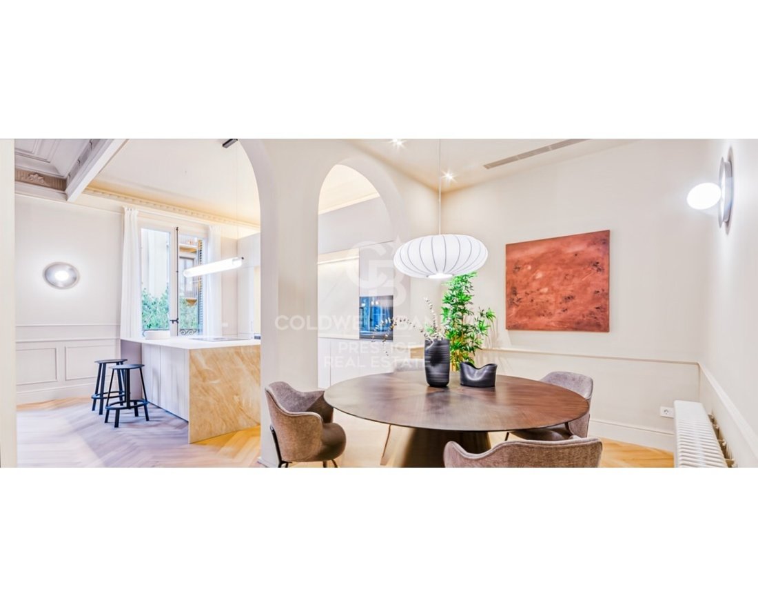 Apartment in Eixample, Barcelona, Spain 5 - 15895940